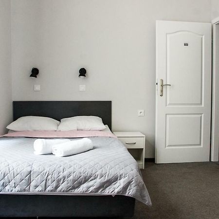 Peregrinus Rooms & Apartments Cracovia Exterior foto
