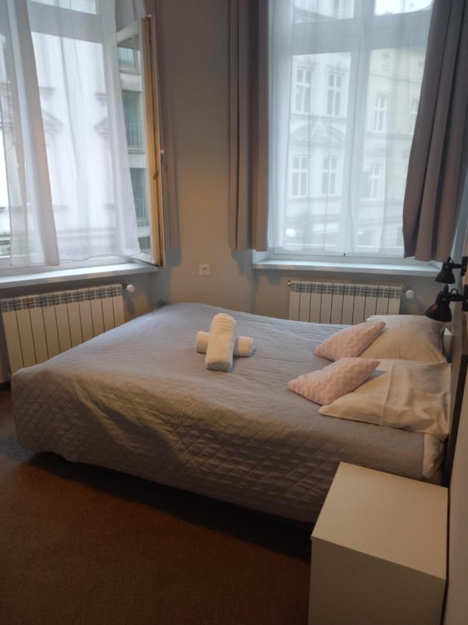 Peregrinus Rooms & Apartments Cracovia Exterior foto